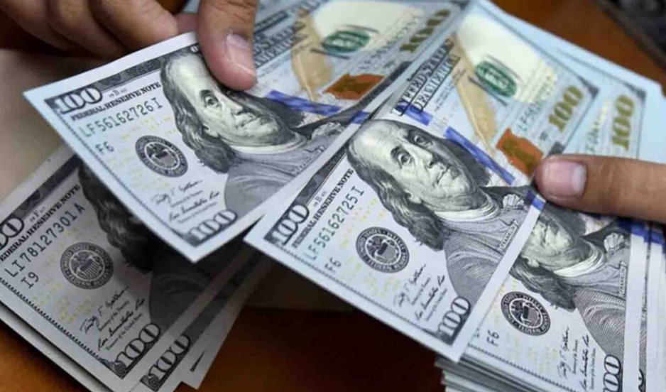 Los bancos vuelven a vender dólares a través del homebanking Los bancos vuelven a vender dólares a través del homebanking