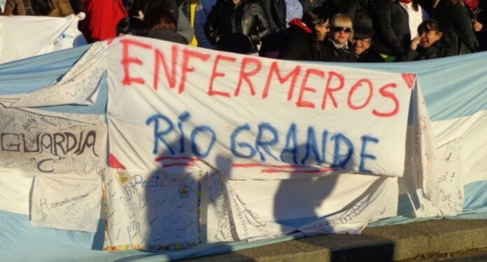 Enfermeros de Río Grande marcharán el 21 de septiembre por mejores condiciones de trabajo