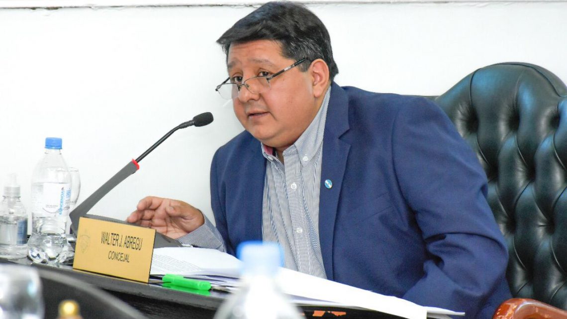 WALTER ABREGÚ: «LA EMERGENCIA PERMITIRÁ REACTIVAR LA OBRA PÚBLICA RAPIDAMENTE» WALTER ABREGÚ: «LA EMERGENCIA PERMITIRÁ REACTIVAR LA OBRA PÚBLICA RAPIDAMENTE»