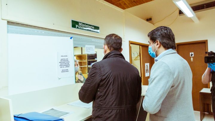 GOBIERNO RADICÓ UNA DENUNCIA POR PRESUNTAS IRREGULARIDADES EN EL CUARTEL DE BOMBEROS DE TOLHUIN