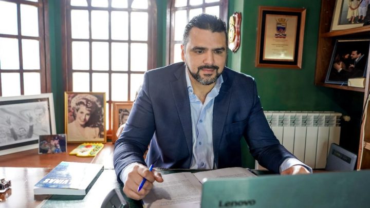 VUOTO FIRMÓ CONVENIOS CON NACIÓN POR $300 MILLONES DE PESOS EN OBRAS PARA LA CIUDAD