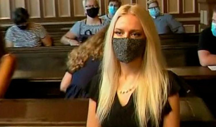 Se cortó la mano para cobrar el seguro, pero terminó condenada