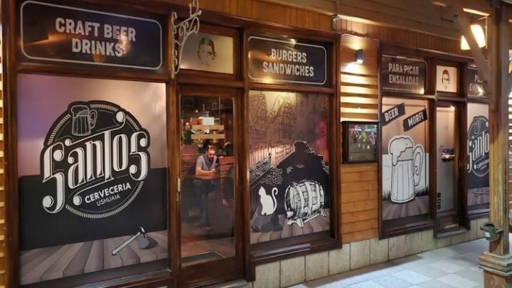 Casos positivos en Ushuaia en Santos Pub y FM Masters