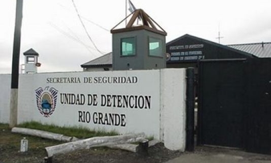 Un total de 4 presos y 24 penitenciarios son COVID positivo en la Unidad de Detención 1 Un total de 4 presos y 24 penitenciarios son COVID positivo en la Unidad de Detención 1