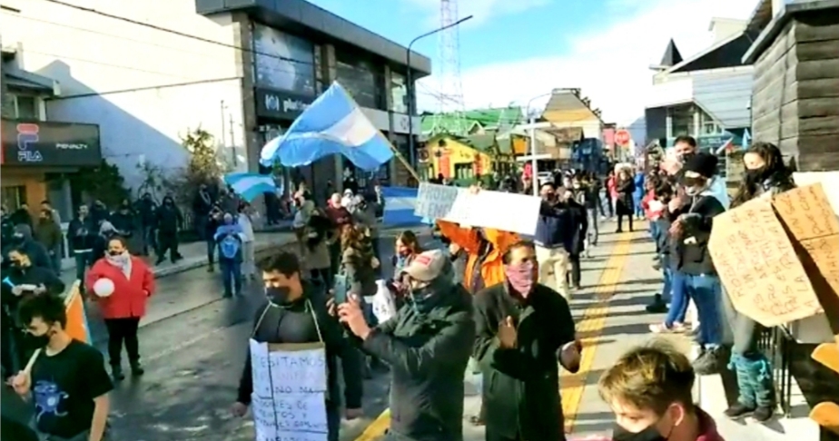 Abogado de comerciantes de Ushuaia: La cuarentena es “para enfermar a las personas y empobrecerlas” Abogado de comerciantes de Ushuaia: La cuarentena es “para enfermar a las personas y empobrecerlas”