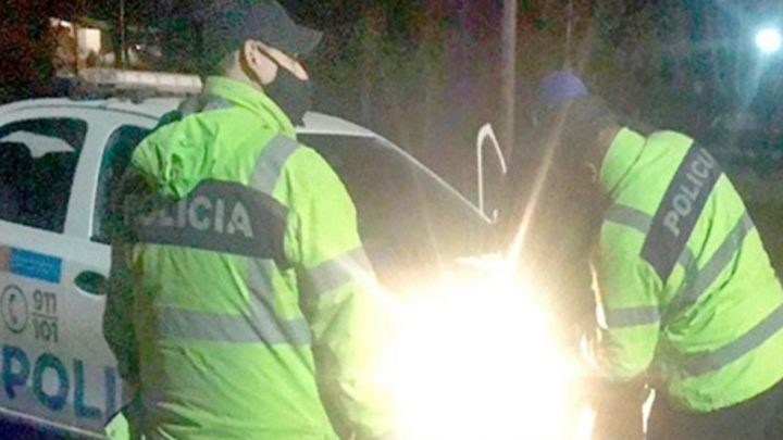 Dos detenidos por circular borrachos y sin documentacion