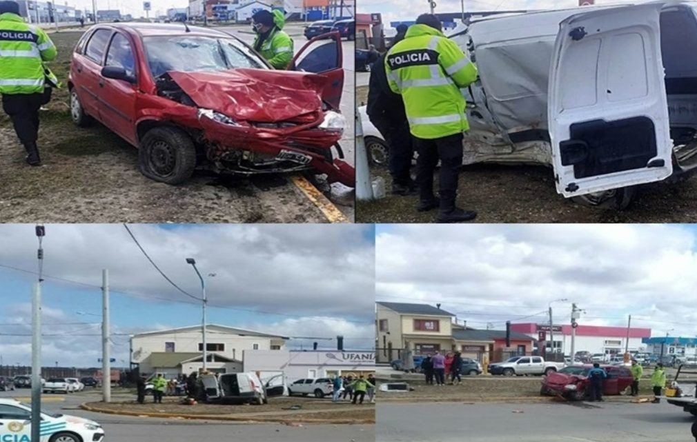 Choque los dos conductores trasladados al Hospital Choque los dos conductores trasladados al Hospital