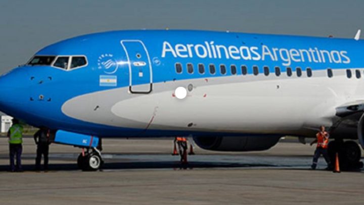 Río Grande y Ushuaia recibirán un vuelo semanal, según informó Aerolíneas Argentinas