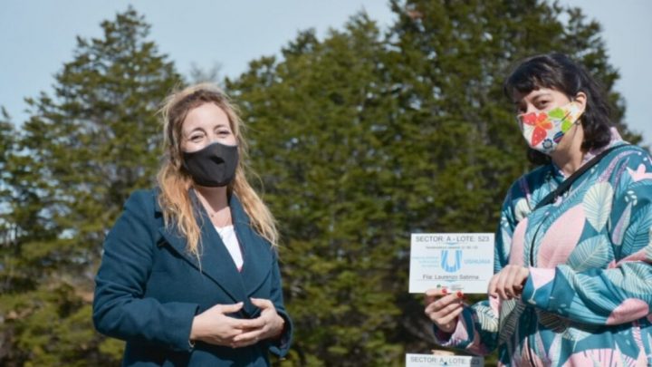 La Municipalidad de Ushuaia entregó tierras a familias del PROCREAR