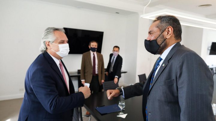 Alberto Fernández: “Vamos a garantizar que llegue el agua a todos los rincones donde los argentinos lo necesitan»