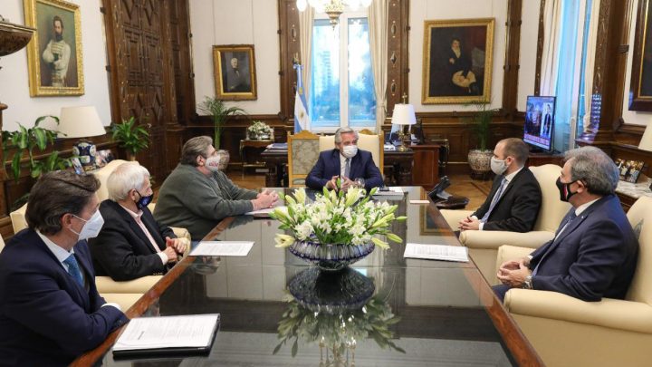 Alberto Fernández se reunió con integrantes de la mesa automotriz