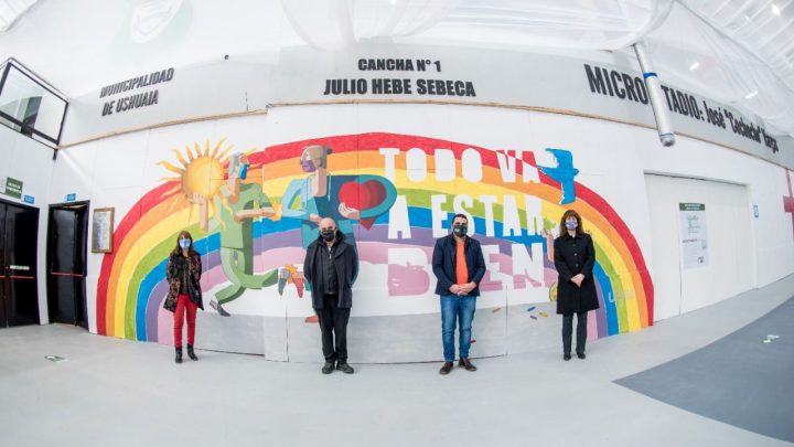 EL INTENDENTE DE USHUAIA JUNTO A LA VICEGOBERNADORA COMENZARON EL TRASPASO DEL POLO HOSPITALARIO