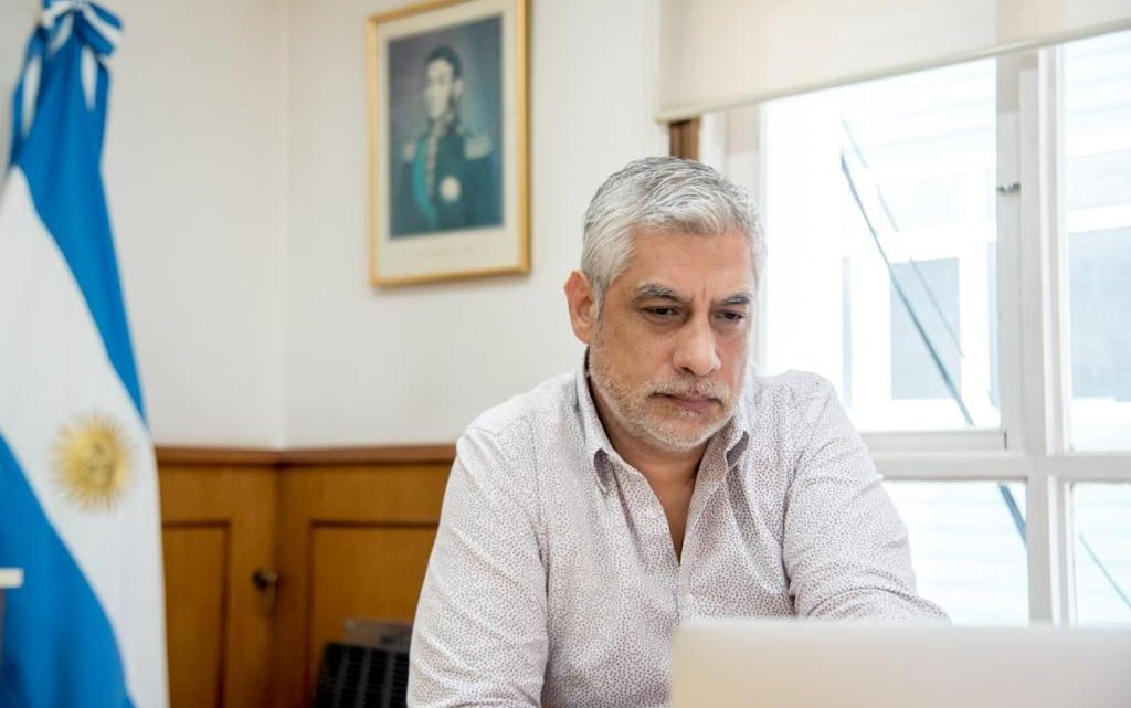 LA MUNICIPALIDAD DE USHUAIA TRABAJA JUNTO AL GOBIERNO PROVINCIAL Y LA CÁMARA DE COMERCIO PARA ACOMPAÑAR, ASESORAR Y FORTALECER A LOS COMERCIOS EN LA CIUDAD