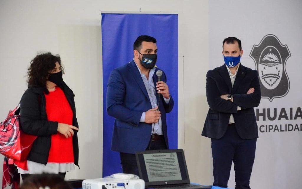 LA MUNICIPALIDAD DE USHUAIA LLEVARÁ EL PROGRAMA DETECTAR A LOS DISTINTOS BARRIOS CON SUS AGENTES SANITARIOS LA MUNICIPALIDAD DE USHUAIA LLEVARÁ EL PROGRAMA DETECTAR A LOS DISTINTOS BARRIOS CON SUS AGENTES SANITARIOS