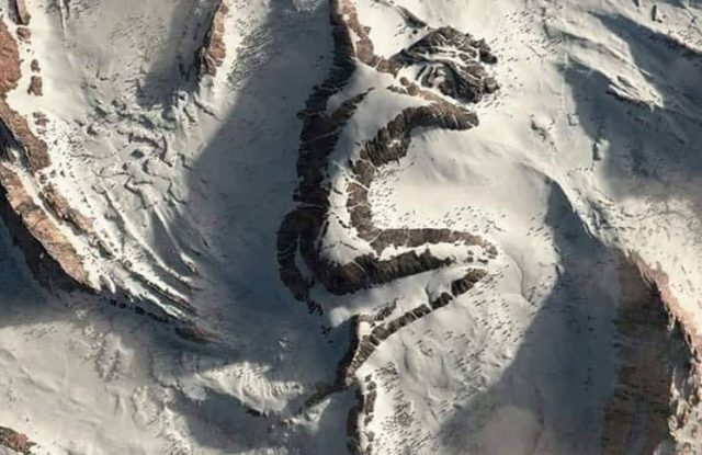 La asombrosa montaña con forma de mujer dormida se hizo viral y muchos quieren visitarla