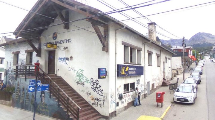 “Hubo un caso positivo en el Correo y no permiten desinfectar”