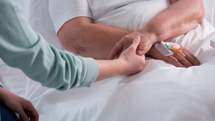 Partir en paz: la importancia del «humanismo médico» en pacientes con cáncer