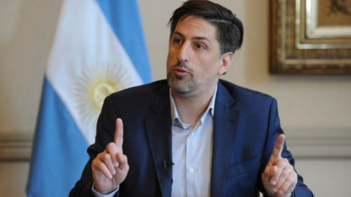 Trotta ratificó el inicio del ciclo lectivo de 2021 en marzo