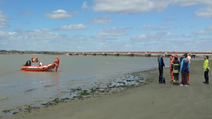 Se cayo de la moto de agua y debio ser rescatado por Prefectura