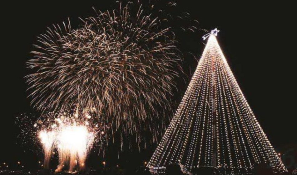 Encendido del Árbol: No habrá fuegos artificiales y solo se podrá asistir en auto