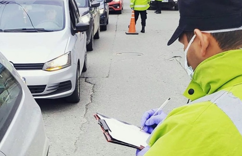Controles vehiculares nocturnos de la policia solo seran informativos