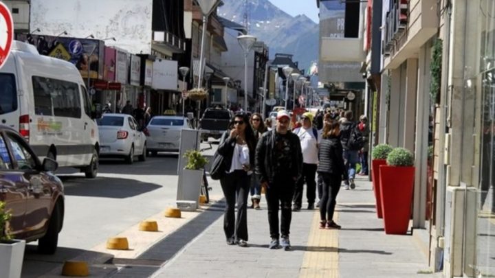 TDF no pedira ni PCR, ni cuarentena, ni seguro a turistas en verano