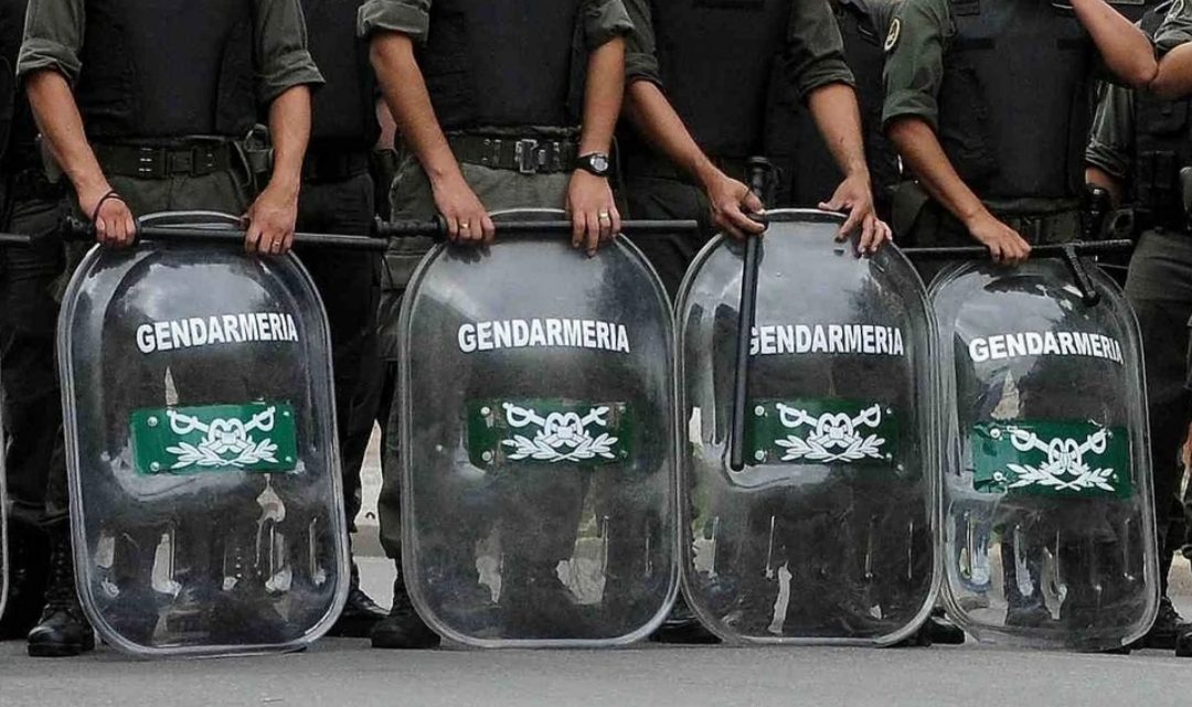 Denuncian violencia sexual en escuadrones de Gendarmería Denuncian violencia sexual en escuadrones de Gendarmería