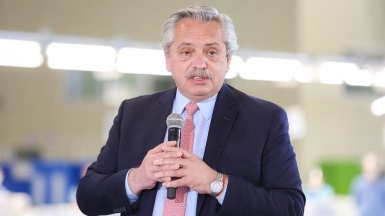 Alberto Fernández: “Vamos a llevar a la Argentina a ponerse de pie con todos los argentinos adentro, no con algunos”