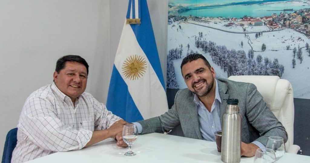 EL CONCEJAL WALTER ABREGU FELICITÓ AL INTENDENTE WALTER VUOTO