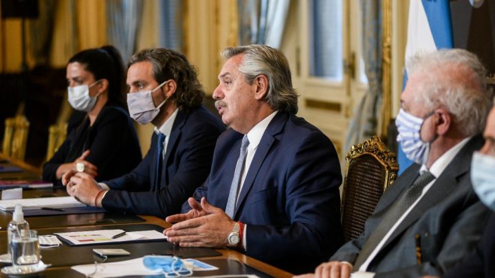 Coronavirus: El Presidente mantuvo una videoconferencia con gobernadores y gobernadoras