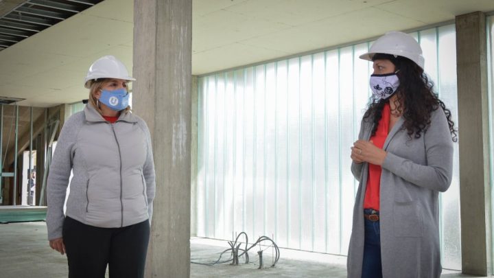 TRENTINO MARTIRE Y LAURA AVILA RECORRIERON LA OBRA DE LA CASA DE LA MUJER