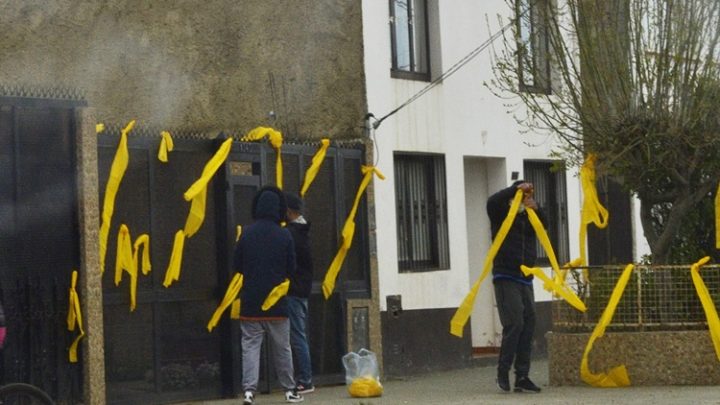 Acusado de violacion escrachado, Juez ordeno su traslado a la Unidad de Detencion