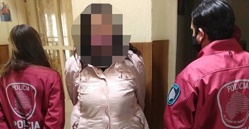 La víctima de la mujer detenida por abuso en Córdoba es su propio hijastro adolescente: los videos prohibidos que ella le envió por WhatsApp La víctima de la mujer detenida por abuso en Córdoba es su propio hijastro adolescente: los videos prohibidos que ella le envió por WhatsApp