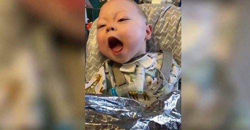 Archie, el bebé “milagro” que sobrevivió tras estar más de 600 días internado desde su nacimiento