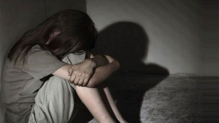 Un hombre violó y embarazó cuatro veces a su hija: lo confirmaron con estudios de ADN