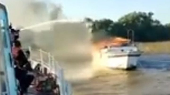 Se prendió fuego un yate con once personas a bordo en Tigre