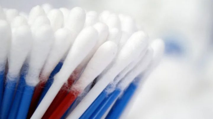 Ushuaia: Se prohibió la comercialización de hisopos descartables