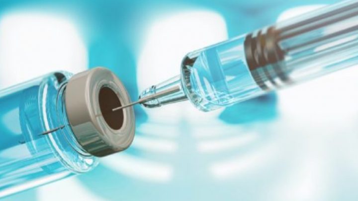 La FDA de Estados Unidos aprobó “de emergencia” la vacuna de Pfizer