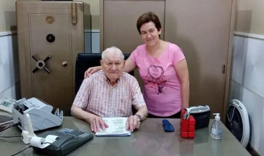 Córdoba: quedó viudo y le dejó el negocio a su empleada de toda la vida