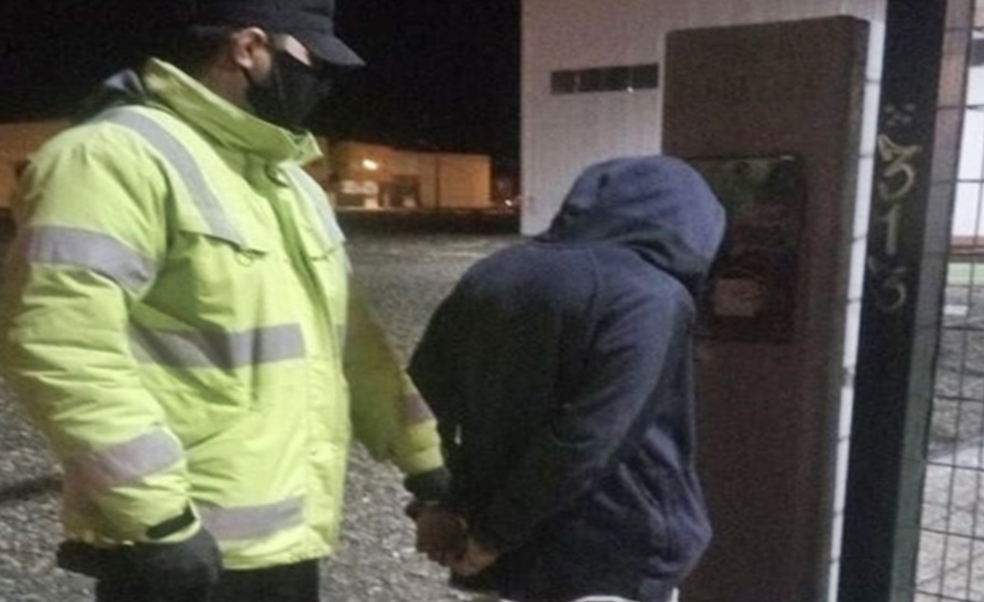 Ladron detenido por la Policia y liberado por la Justicia a los pocos minutos Ladron detenido por la Policia y liberado por la Justicia a los pocos minutos