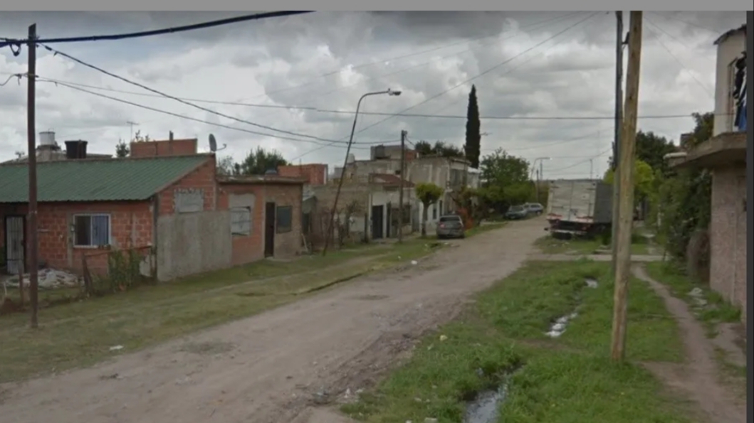 Masacró a puñaladas a su mujer embarazada frente al hijo de 4 de ella y se ahorcó Masacró a puñaladas a su mujer embarazada frente al hijo de 4 de ella y se ahorcó