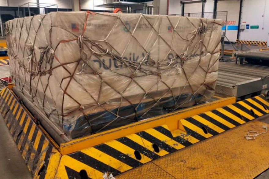 Ya está en Rusia el avión de Aerolíneas que traerá a Argentina las primeras dosis de la vacuna Sputnik V