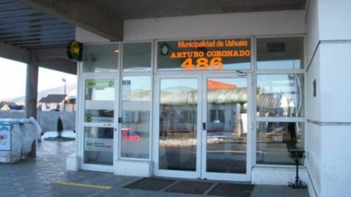 Municipalidad Ushuaia sin atencion al publico hasta el 4 de Enero
