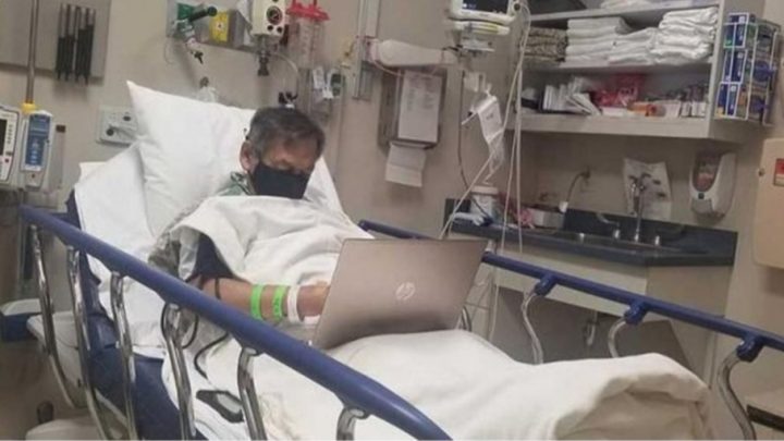Profesor fue internado por sus problemas cardíacos, se llevó las pruebas para corregir y murió