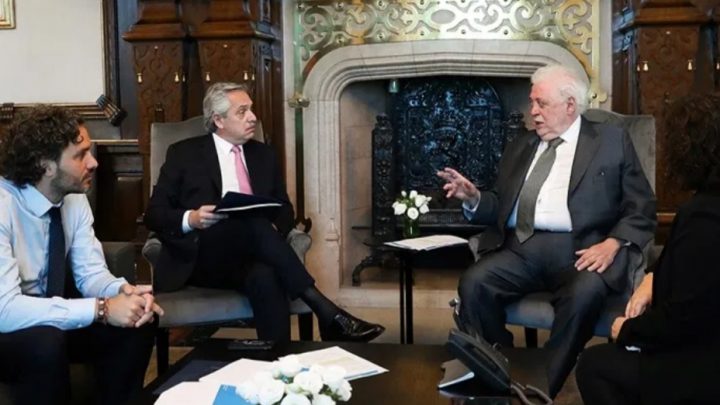 Fernández: Argentina forma parte de «un grupo de menos de 10 países» que tienen la vacuna