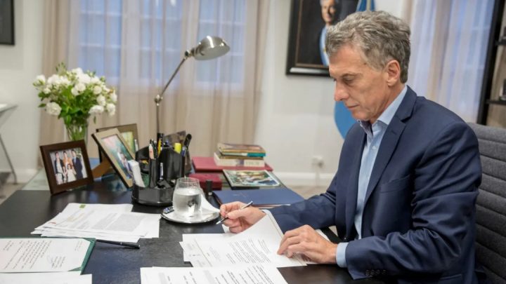 Mauricio Macri retuiteó un mensaje de El Dipy con una dura crítica al Gobierno