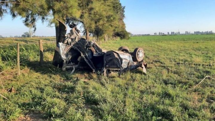 Accidente fatal en Santa Fe: murieron cuatro adolescentes al volcar el auto en el que viajaban