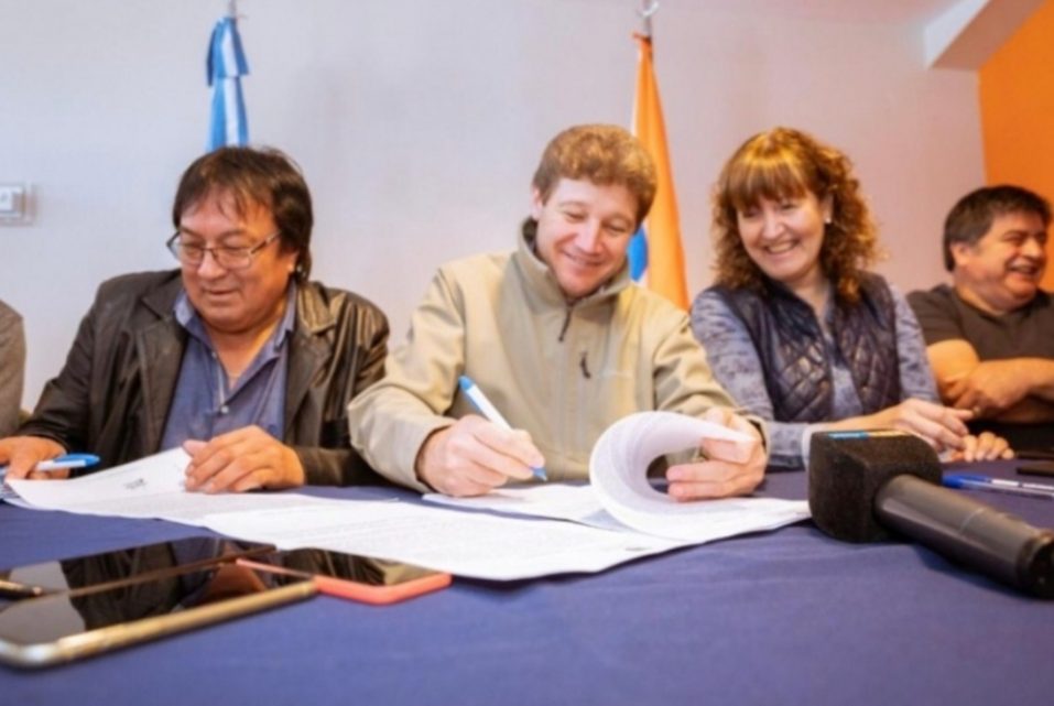 80% de aumento para Melella y legisladores 80% de aumento para Melella y legisladores