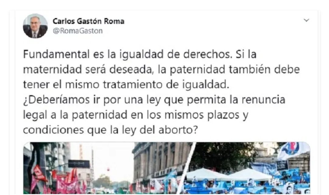 De deudor alimentario a hablar de «derecho a la paternidad»: la insólita publicación de Roma De deudor alimentario a hablar de «derecho a la paternidad»: la insólita publicación de Roma
