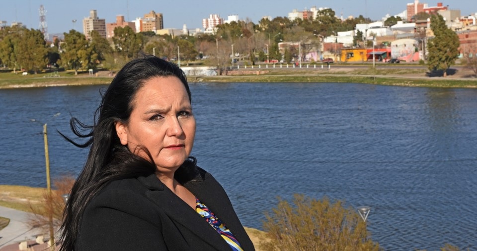 Una concejal contó que fue violada a los 12 años y se manifestó contra el aborto legal